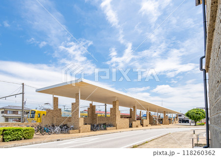 上州富岡駅 富岡製糸場最寄り駅 煉瓦は富岡製糸場と同じフランス積みが基本で筋交いが収容できる富岡積み 上州富岡駅 富岡製糸場最寄り駅 煉瓦は富岡製糸場と同じフランス積みが基本で筋交いが収容できる富岡積み 118260362