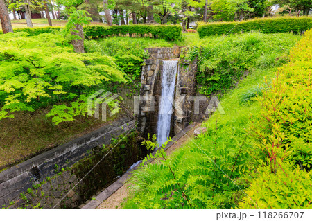 福島県 郡山市 麓山公園(安積疏水麓山の飛瀑) 福島県 郡山市 麓山公園(安積疏水麓山の飛瀑) 118266707
