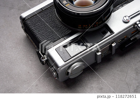 古いフィルムカメラ 古いフィルムカメラ 118272651
