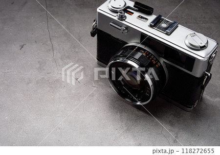 古いフィルムカメラ 古いフィルムカメラ 118272655