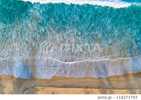 Beautiful sea beach and waves texture in sunny summer day background,Phuket Thailand 118273793