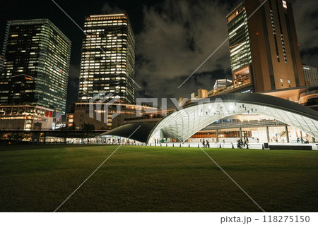 グラングリーン大阪の夜（2024年9月撮影） 118275150