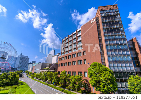 日本の横浜都市景観　みなといらいのJICA横浜 海外移住資料館などを望む。奥に横浜ベイH東急＝7日 118277651