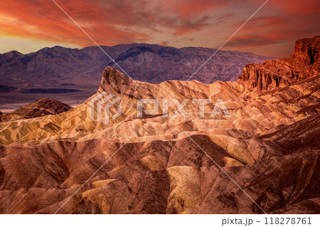 Zabriskie point, death valley, california, usa Zabriskie point, death valley, california, usa 118278761