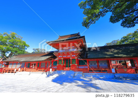 【大分県】快晴の宇佐神宮の上宮 【大分県】快晴の宇佐神宮の上宮 118279635