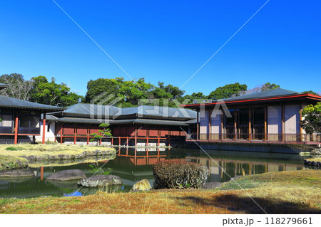【大分県】晴天の宇佐神宮の宝物館 118279661