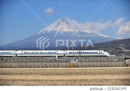 東海道新幹線　三島ー新富士　JR東海　300系　J編成（東京） 118282345