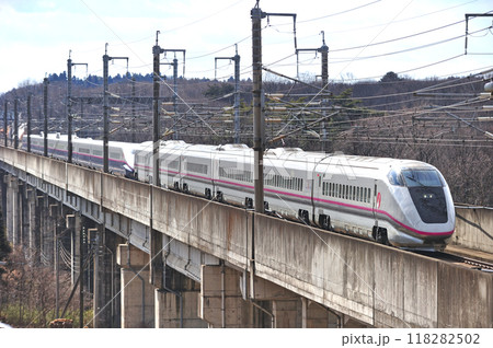 東北本線 那須塩原ー新白河 JR東日本 E3系 R1編成(秋田) こまち 東北本線 那須塩原ー新白河 JR東日本 E3系 R1編成(秋田) こまち 118282502