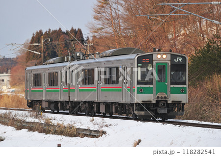 東北本線 白坂ー豊原 JR東日本 701系 F2-514編成(仙台) 東北本線 白坂ー豊原 JR東日本 701系 F2-514編成(仙台) 118282541