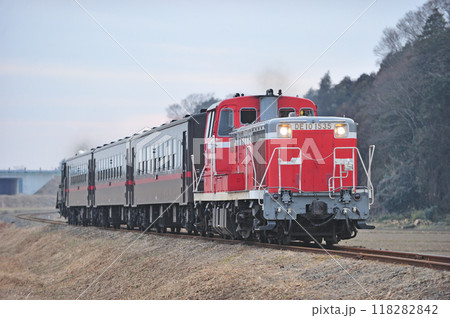 真岡鐵道 益子ー七井 DE10-1535+50系+C12-66 真岡鐵道 益子ー七井 DE10-1535+50系+C12-66 118282842