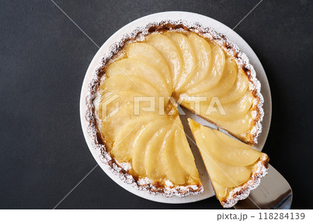 和梨のタルトケーキ 118284139