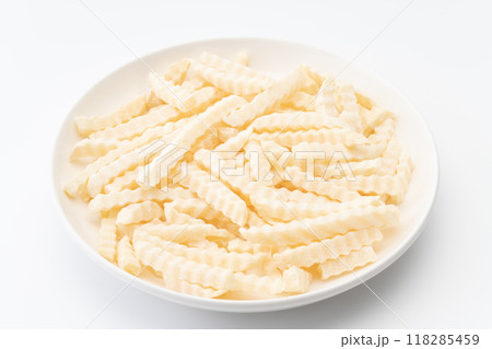冷凍のクリンクルカットのフライドポテト 118285459