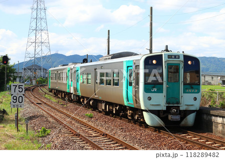［T］高徳線1500形+1200形気動車（高松-板野⇔高松） 118289482