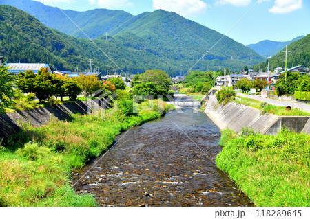 千歳橋／横川川小横川川合流地点より横川川上流方向を望む(長野県辰野町)【2024.9】 118289645