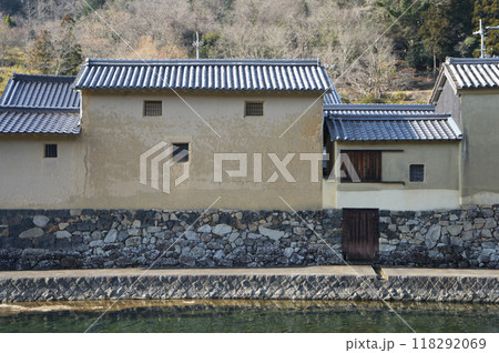 宿場町平福　川端風景　兵庫県佐用町 118292069