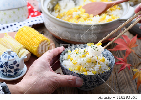 とうもろこしご飯 118293363