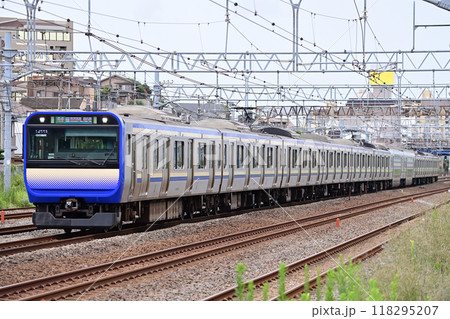 東海道本線　大船ー戸塚　JR東日本　E235系1000番台　F-17編成（鎌倉） 118295207