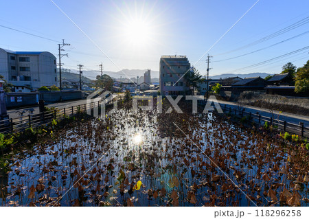 大正時代に築造された「禊（みそぎ）橋」から観える風景　青井阿蘇神社（国宝）人吉市 118296258