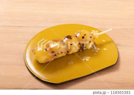大学芋風(さつまいも) 串団子 大学芋風(さつまいも) 串団子 118301381
