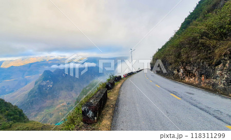 Landscape Of Ma Pi Leng Pass In Ha Giang Province, Vietnam. 118311299