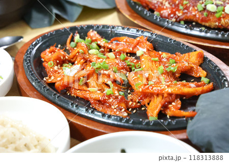 korea food. grilled deodeok root, mountain herb whose roots have restorative properties korea food. grilled deodeok root, mountain herb whose roots have restorative properties 118313888