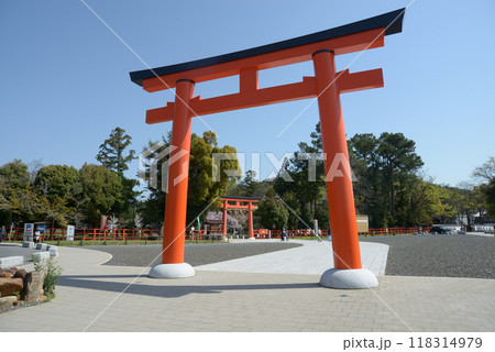 上賀茂神社　大鳥居　京都市北区 118314979