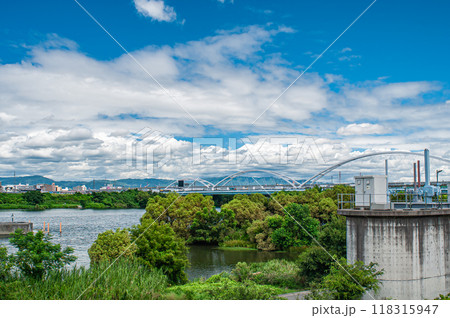 淀川風景　鳥飼大橋下流側 118315947