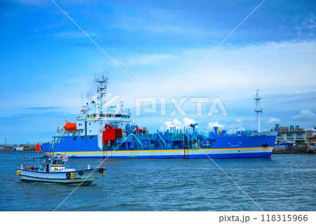 大型浚渫兼油回収船 白山 大型浚渫兼油回収船 白山 118315966