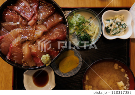 居酒屋ランチブリの漬け丼（青森県） 118317385