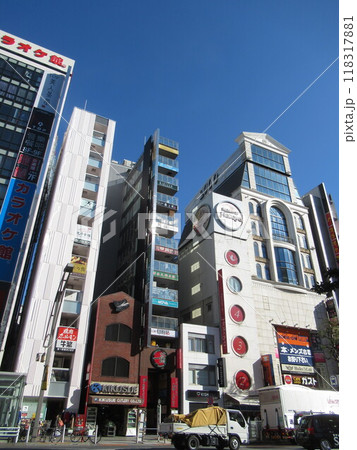 上野広小路交差点付近 118317881