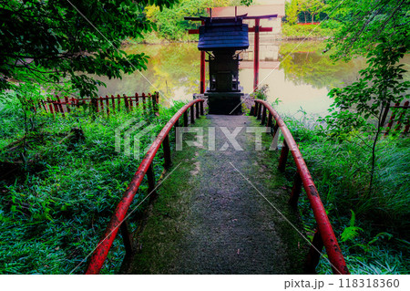 奈良県桜井市三輪所在するパワースポット八大竜王 辯財天 大神 龗神神社を撮影 奈良県桜井市三輪所在するパワースポット八大竜王 辯財天 大神 龗神神社を撮影 118318360