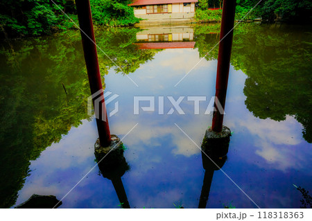 奈良県桜井市三輪所在するパワースポット八大竜王 辯財天 大神 龗神神社を撮影 118318363