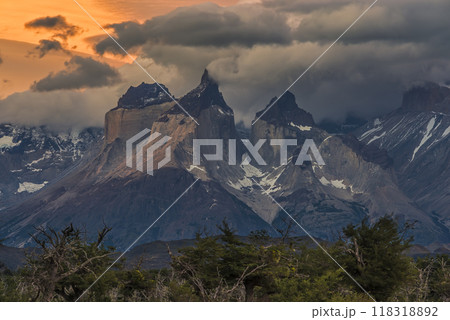 Torres del Paine- los Cuernos at sundown Torres del Paine- los Cuernos at sundown 118318892