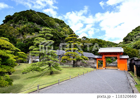 島津家別邸 仙巌園の錫門 島津家別邸 仙巌園の錫門 118320660