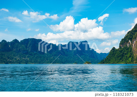 Tropical rainforest Mountain peak in Thailand, Beautiful archipelago islands Thailand Scenic mountains in the lake in Khao Sok National Park, Amazing nature landscape Tropical rainforest Mountain peak in Thailand, Beautiful archipelago islands Thailand Scenic mountains in the lake in Khao Sok National Park, Amazing nature landscape 118321073