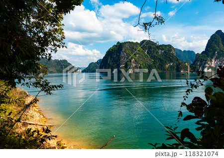 Tropical rainforest Mountain peak in Thailand, Beautiful archipelago islands Thailand Scenic mountains in the lake in Khao Sok National Park, Amazing nature landscape 118321074