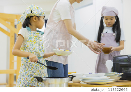 食育 調理実習イメージ 食育 調理実習イメージ 118322665