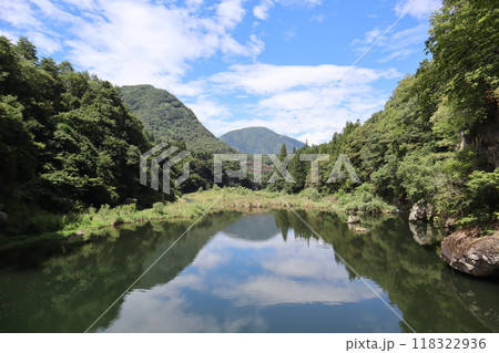 国の天然記念物 塔のへつり 藤見橋からの眺望 国の天然記念物 塔のへつり 藤見橋からの眺望 118322936
