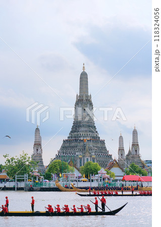 Thai Royal Barge Procession Rehearsal at Wat Arun Thai Royal Barge Procession Rehearsal at Wat Arun 118324056