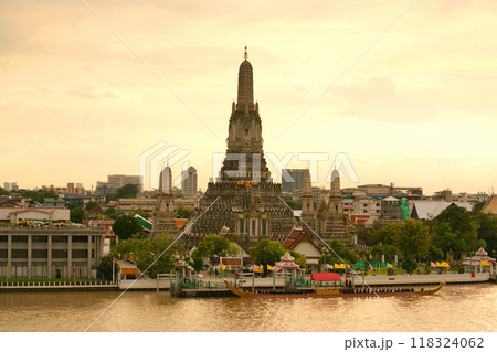 Thai Royal Barge Procession Rehearsal at Wat Arun 118324062