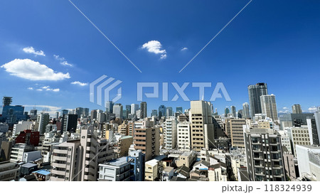 大阪市北区 天神橋六丁目から見た梅田のビル群 俯瞰 大阪市北区 天神橋六丁目から見た梅田のビル群 俯瞰 118324939