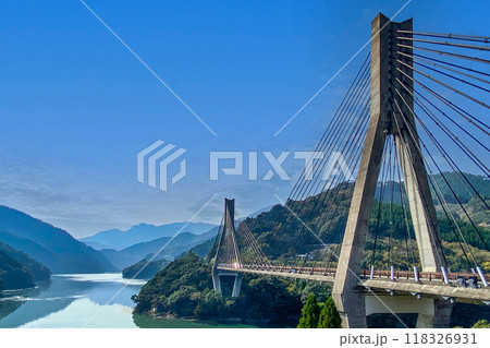 佐伯市　宇目の唄げんか大橋 118326931