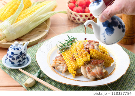 とうもろこしと鶏肉の照り焼き （ とうもろこし アレンジ料理 ） 118327784