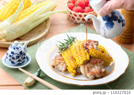 とうもろこしと鶏肉の照り焼き ( とうもろこし アレンジ料理 ) とうもろこしと鶏肉の照り焼き ( とうもろこし アレンジ料理 ) 118327818