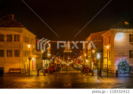 イルミネーション通り（レイキャビク） 118332412