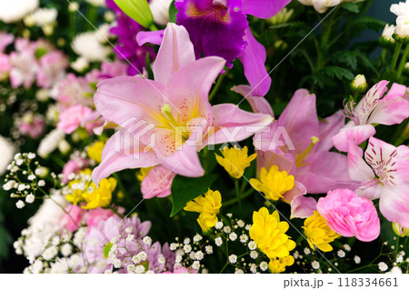 花のデコレーション、供花、花束のイメージ 118334661