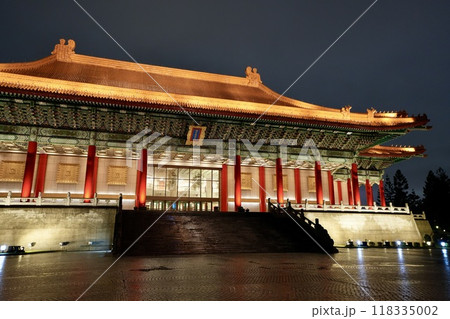 国家戯劇院・ライトアップ(台湾・台北市) 国家戯劇院・ライトアップ(台湾・台北市) 118335002