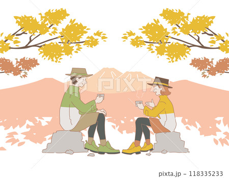 ハイキングで休憩をする人　背景あり 118335233