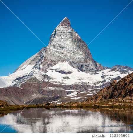Riffelsee lake and Matterhorn, Switzerland 118335602