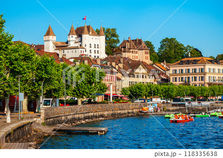 Nyon town on Lake Geneva 118335638